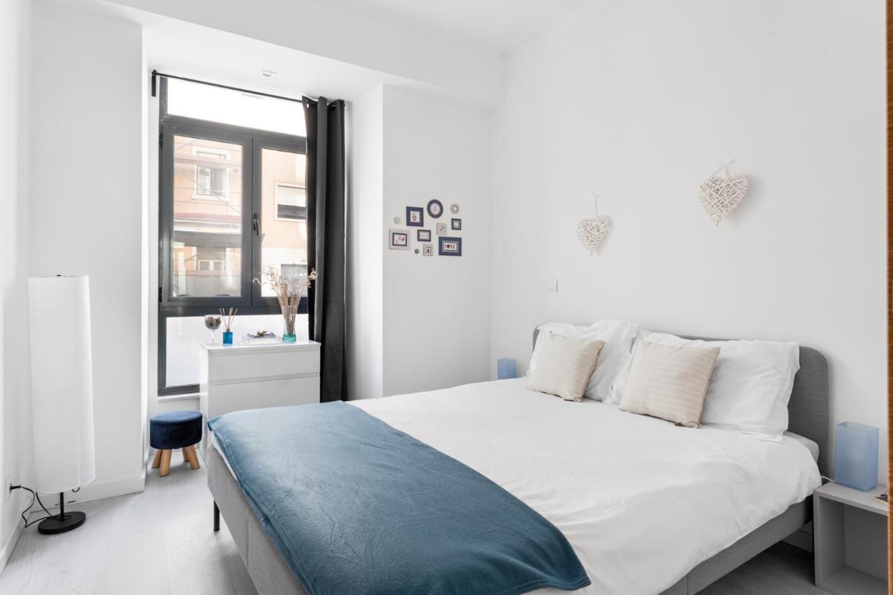 Altido Stylish Arroios Apartments, 20 Min To Centre Лиссабон Экстерьер фото